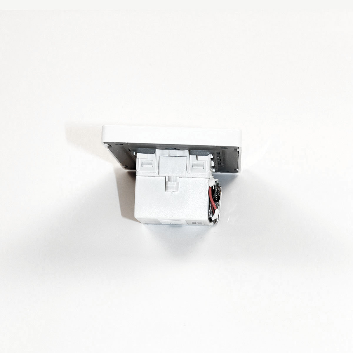 Wall Socket Hidden Camera - Image 7